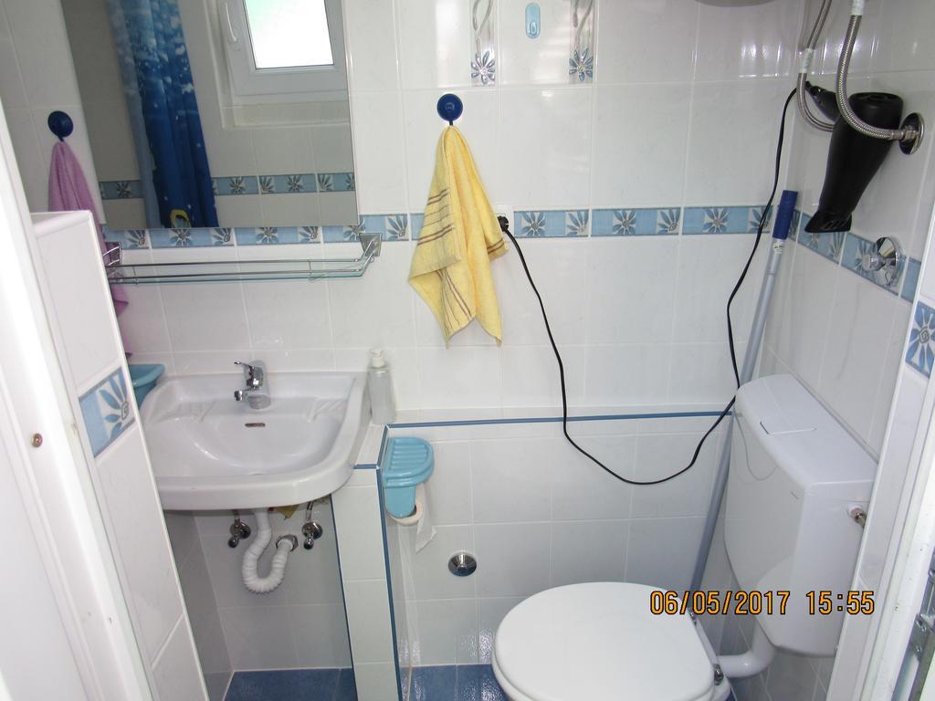 Guest House Vanessa Supetar Εξωτερικό φωτογραφία