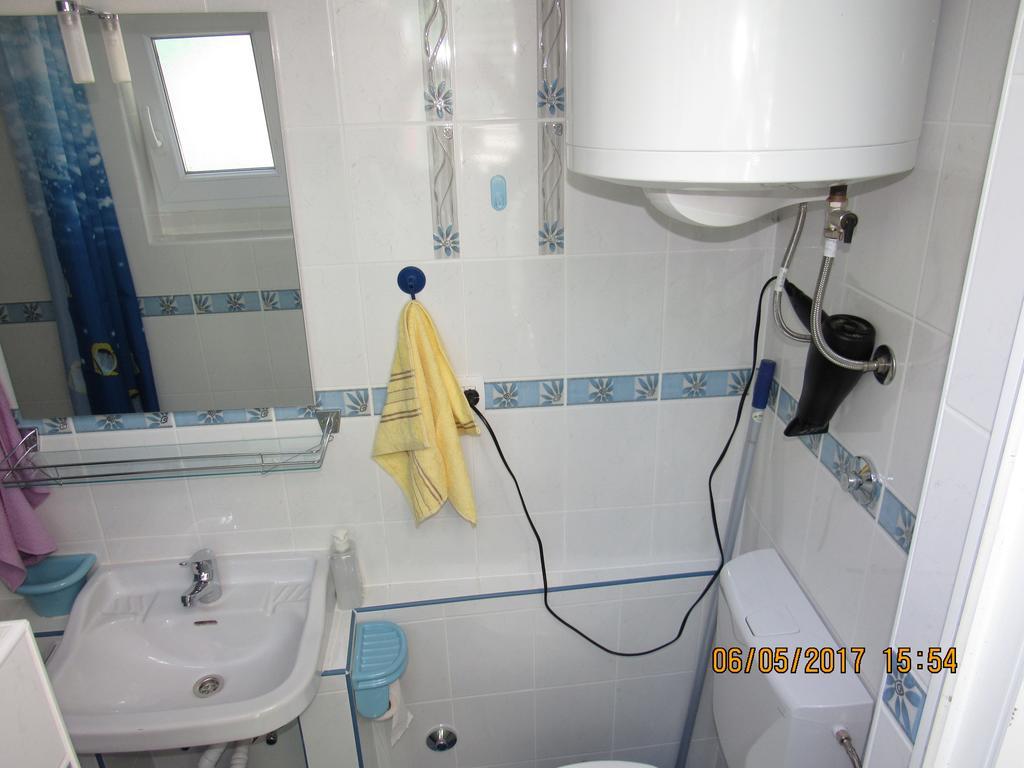 Guest House Vanessa Supetar Εξωτερικό φωτογραφία