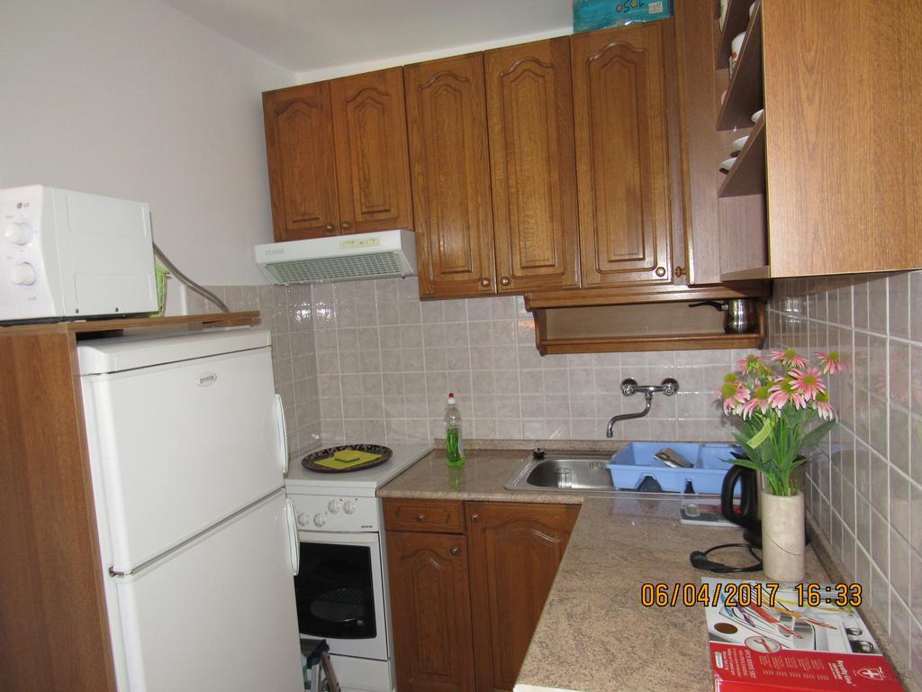 Guest House Vanessa Supetar Εξωτερικό φωτογραφία