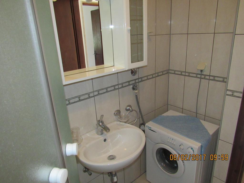 Guest House Vanessa Supetar Εξωτερικό φωτογραφία